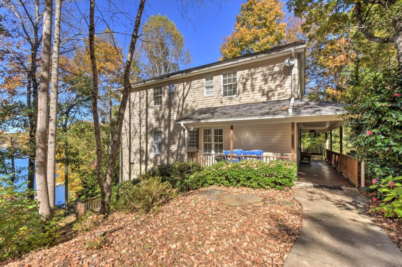 Lake Keowee Escape With Dock, Deck And Lake Access! Six Mile Exterior photo